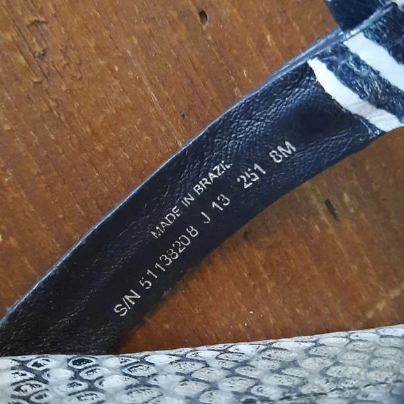 Tory Burch Sandals - Picture 5 of 10